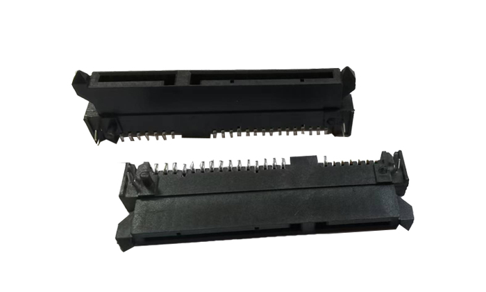 SATA7+15母座板下H=4.2